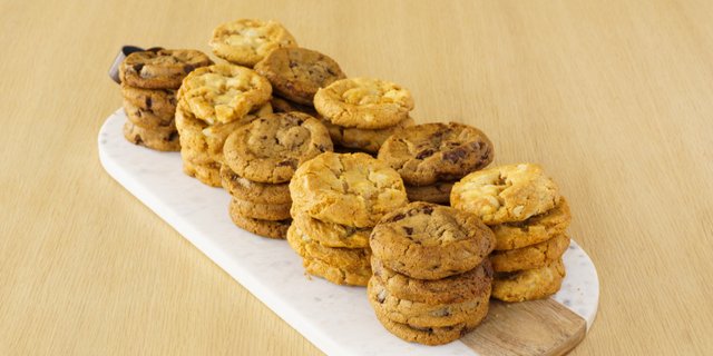 3 Baker's Dozen Assorted Cookies