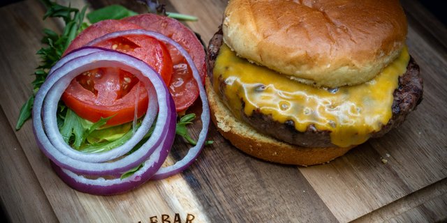 Cheeseburger