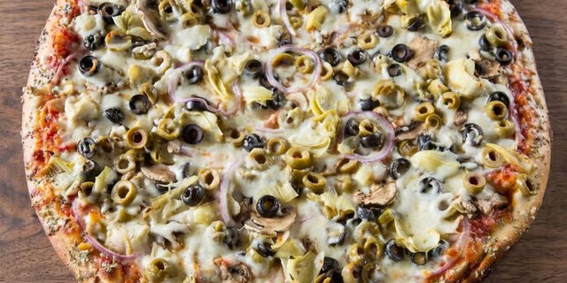 Muffaletta Pizza