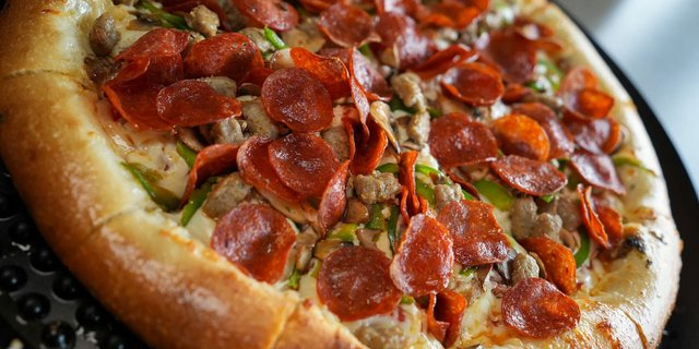 Greek's Special Pizza