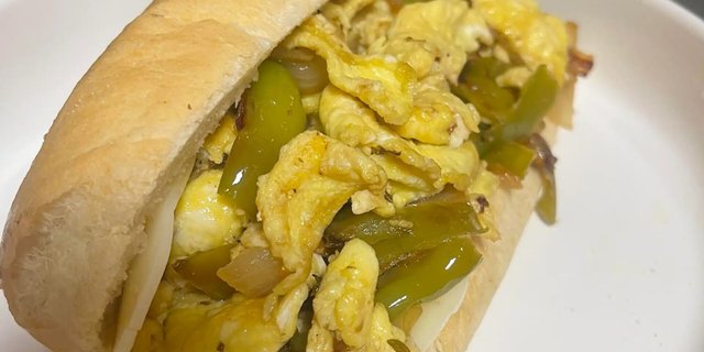 Pepper & Egg Sub