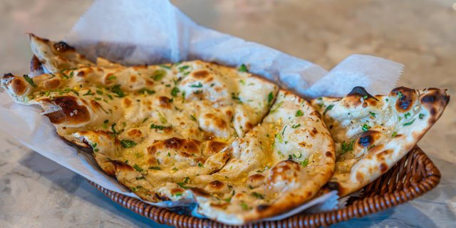 Garlic Naan