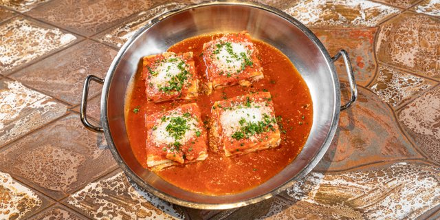 Meat & Ricotta Lasagna