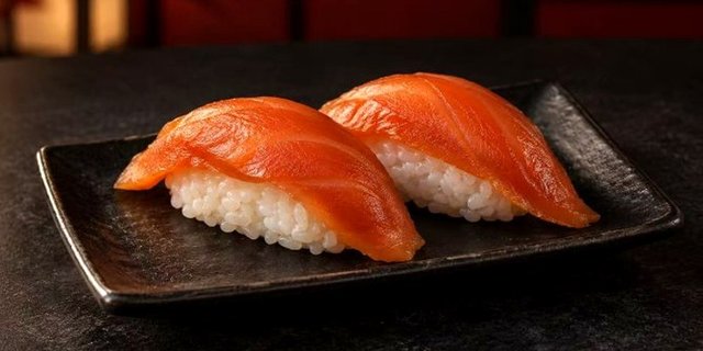 Smoked Salmon Sushi