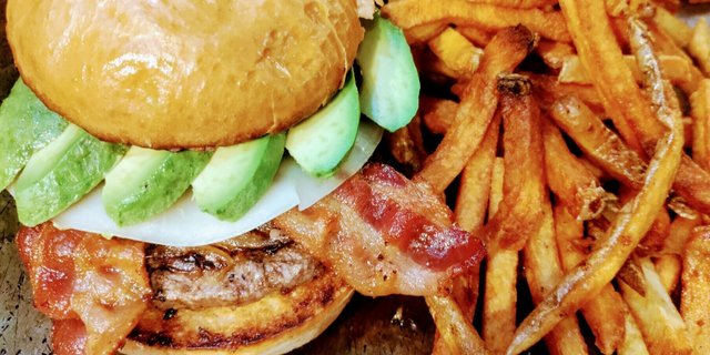 West Coast MOB Burger Basket