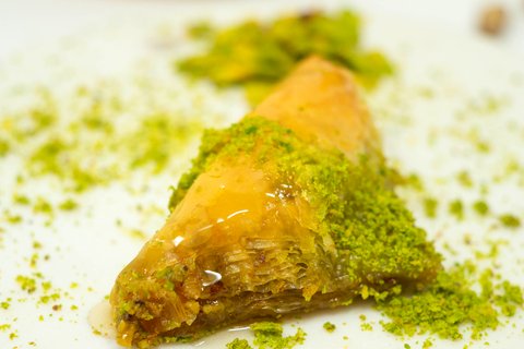 Shobiyet w/ Pistachio Baklava