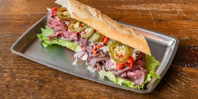 Garlic Roast Beef Sandwich
