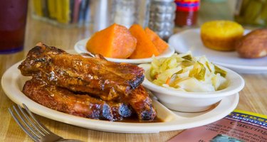 Lindsey's BBQ & Hospitality House