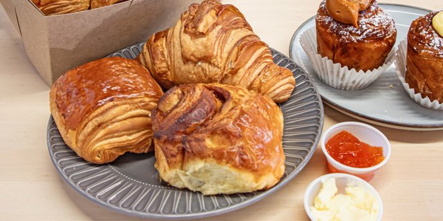 Large Pastry Pack