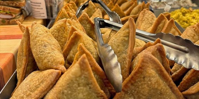 Chicken Samosa Pockets