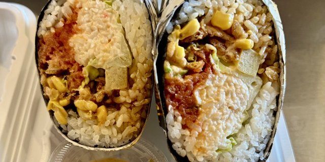 Spicy Tuna Sushi Burrito