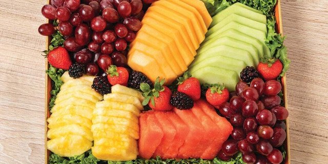 Premium Sliced Fruit Tray