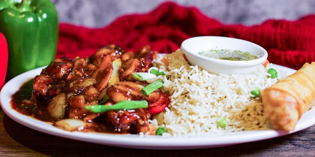 Kung Pao Chicken Boxed Lunch
