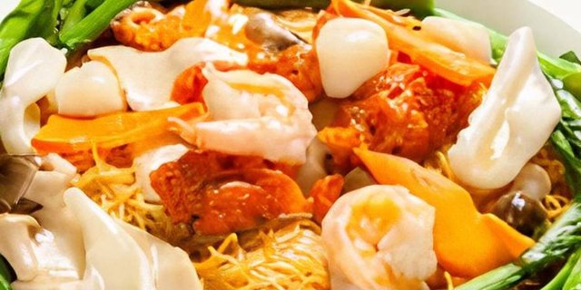 Pan-Fried Noodles