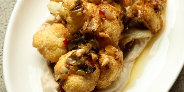 Cauliflower Alla Romesco