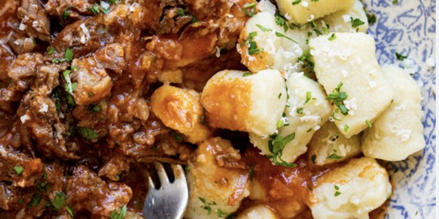 Gnocchi Ragu Tray