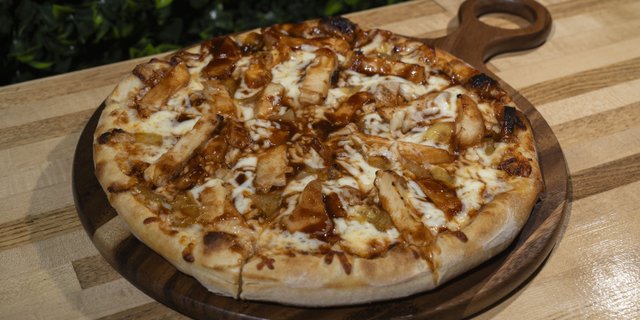 BBQ Chicken Pizza