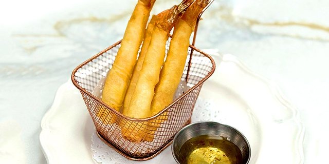 Shrimp Rolls