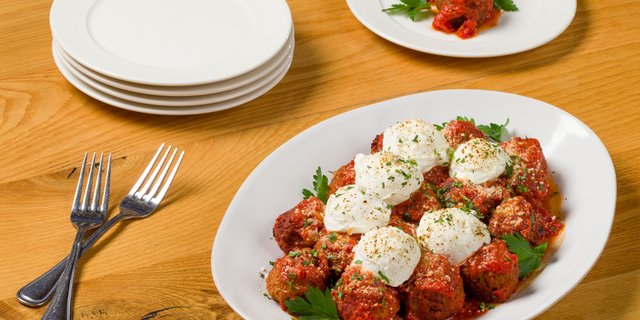 Il Fornaio Catering in Irvine, CA - 18051 Von Karman Ave