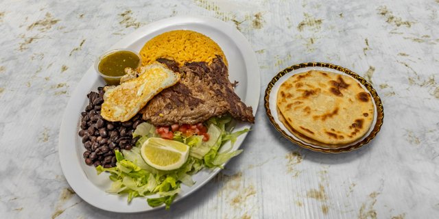 Combo Plate