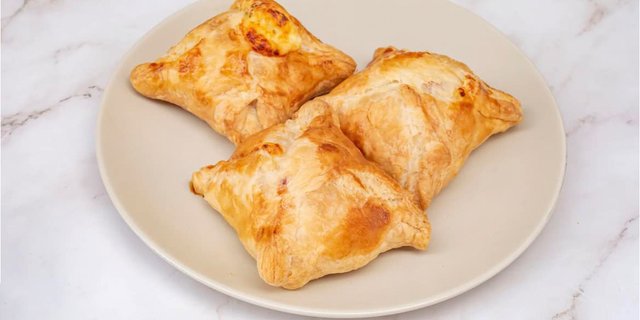 Khachapuri