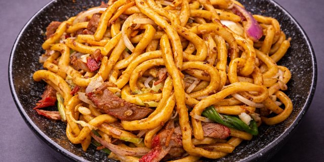 BBQ Pork Chow Mein