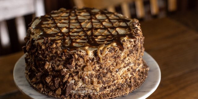 Chocolate Toffee Crunch Cake