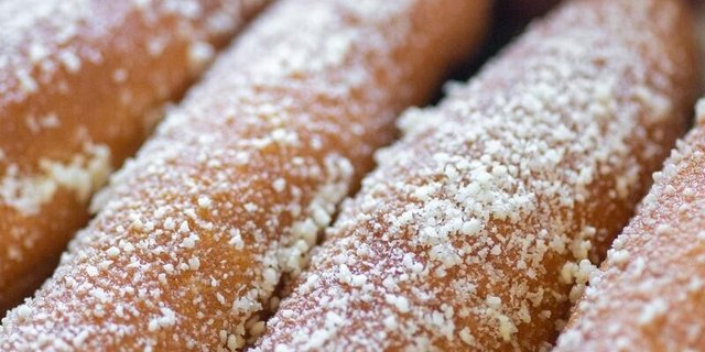 Breadsticks ($3.50 per person)