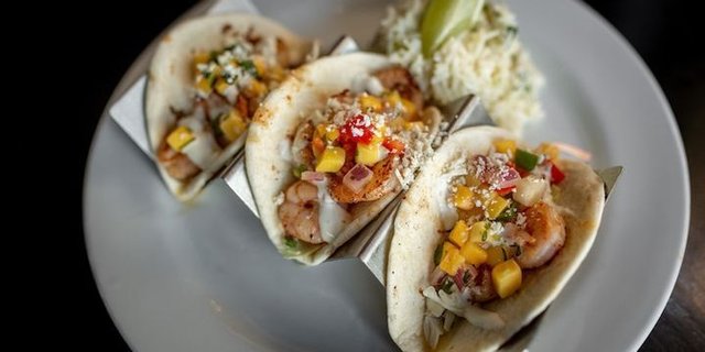 Mango Shrimp Tacos