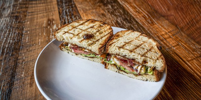 3 BLT Sandwich