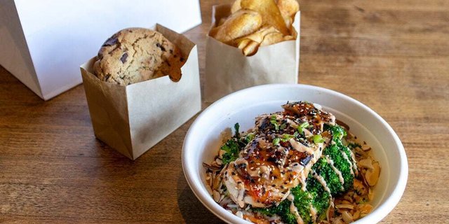 Sesame Ginger Chicken Bowl Box Lunch