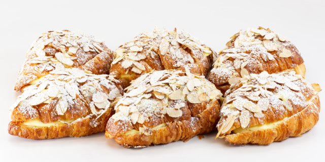 Almond Croissant