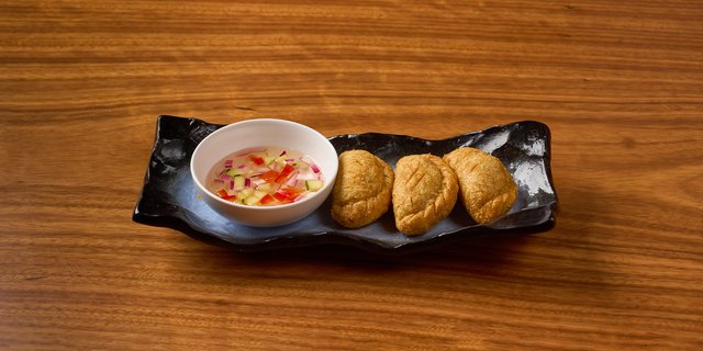Chicken Curry Puff Tray