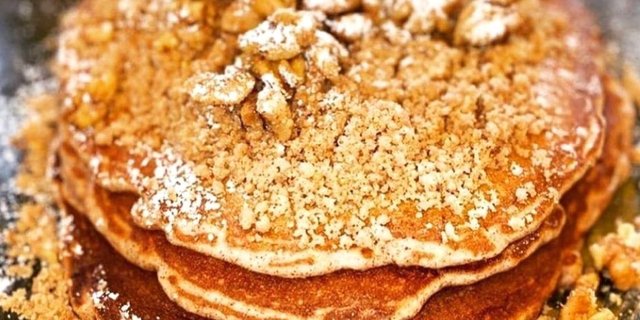 Coffee Cake Pancakes