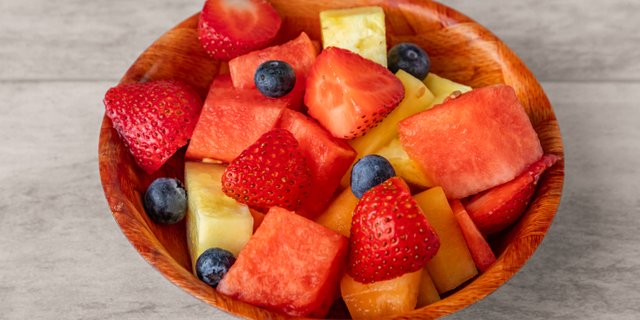 Seasonal Fruit Tray