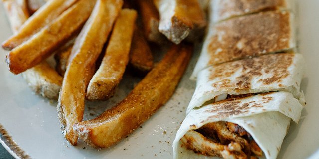 Tunisian Chicken Wrap