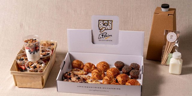 Parfaits & Mini Pastries-Small