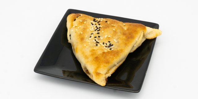 Chicken Pie (Fatayer)