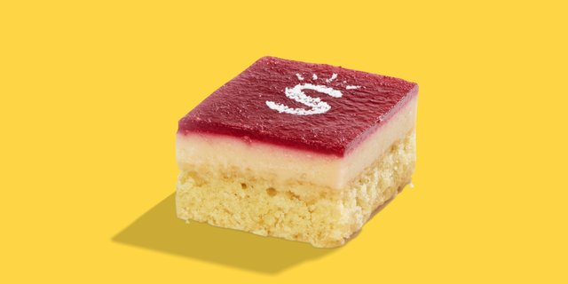 Raspberry Lemon Cream Cake