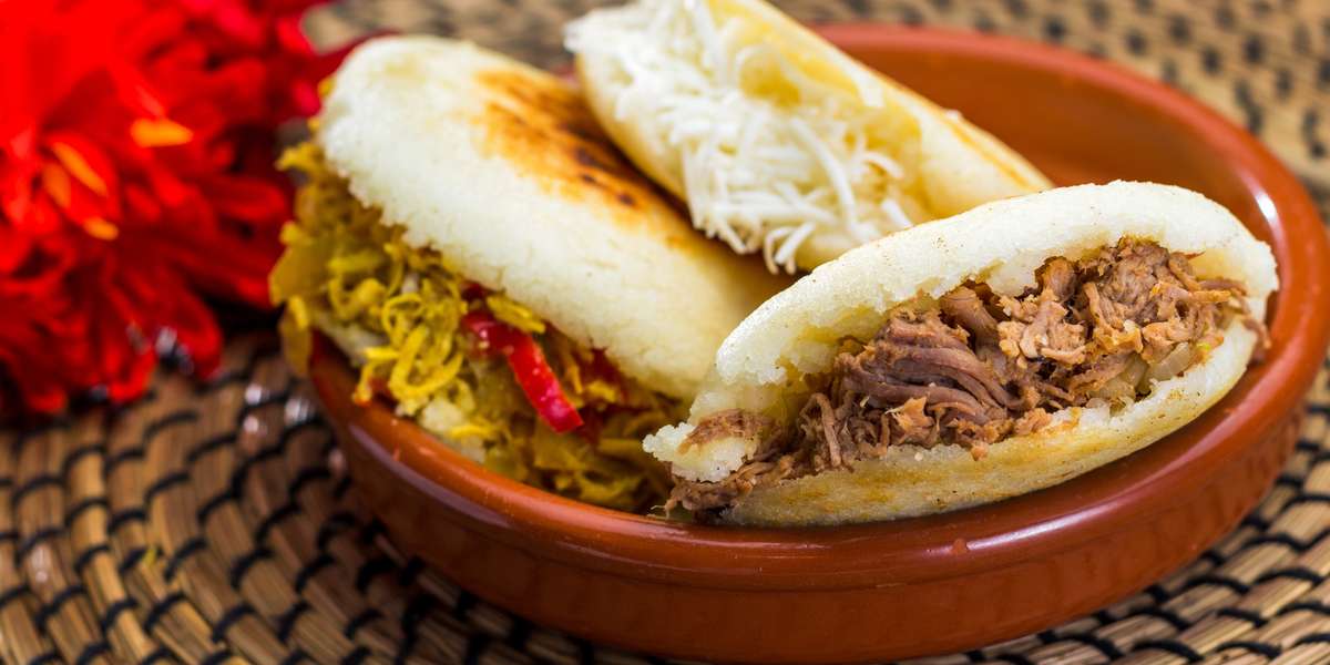 Las Cazuelas Restaurant & Pupuseria