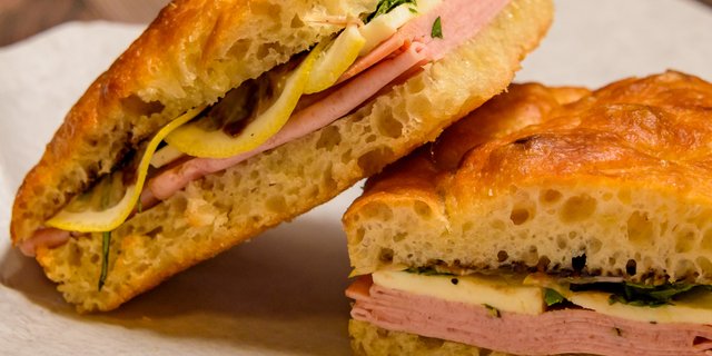 Mortadella Sandwich