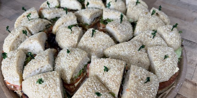 Muffanadas Tray