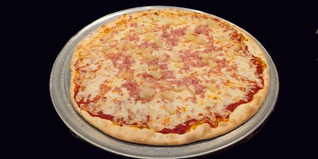 Hawaiian Pizza