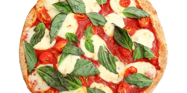 Cauliflower-Crust Margherita Pizza