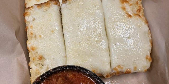 Garlic Cheese Bread