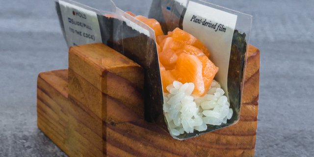 Faroe Islands Salmon Hand Roll