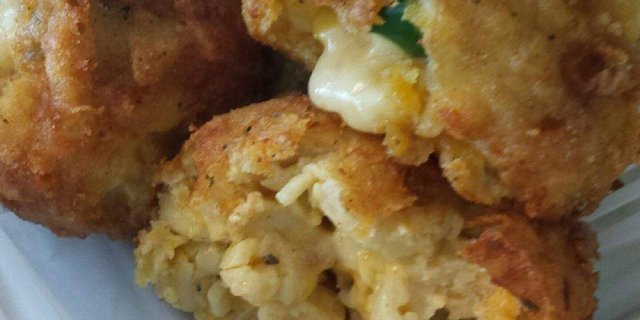 Spicy Mac Bites