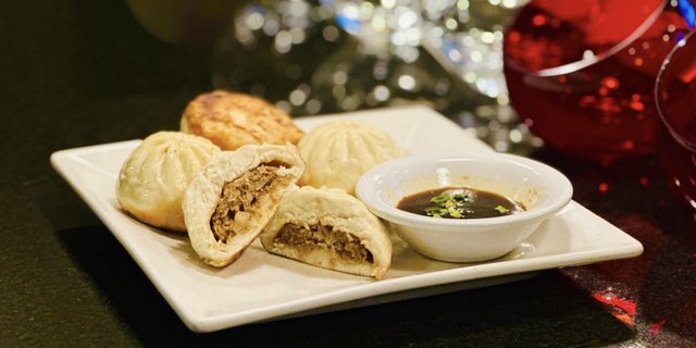 Pan-Fried Pork Buns
