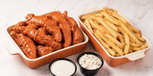 Buffalo Chicken Tenders & Fries