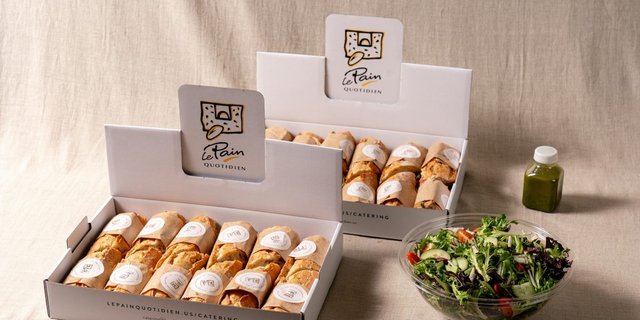Baguettes With Salad-Large